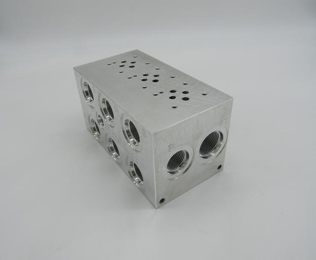 DAMAN AD03HP032S Aluminum Valve Manifold Hydradyne LLC